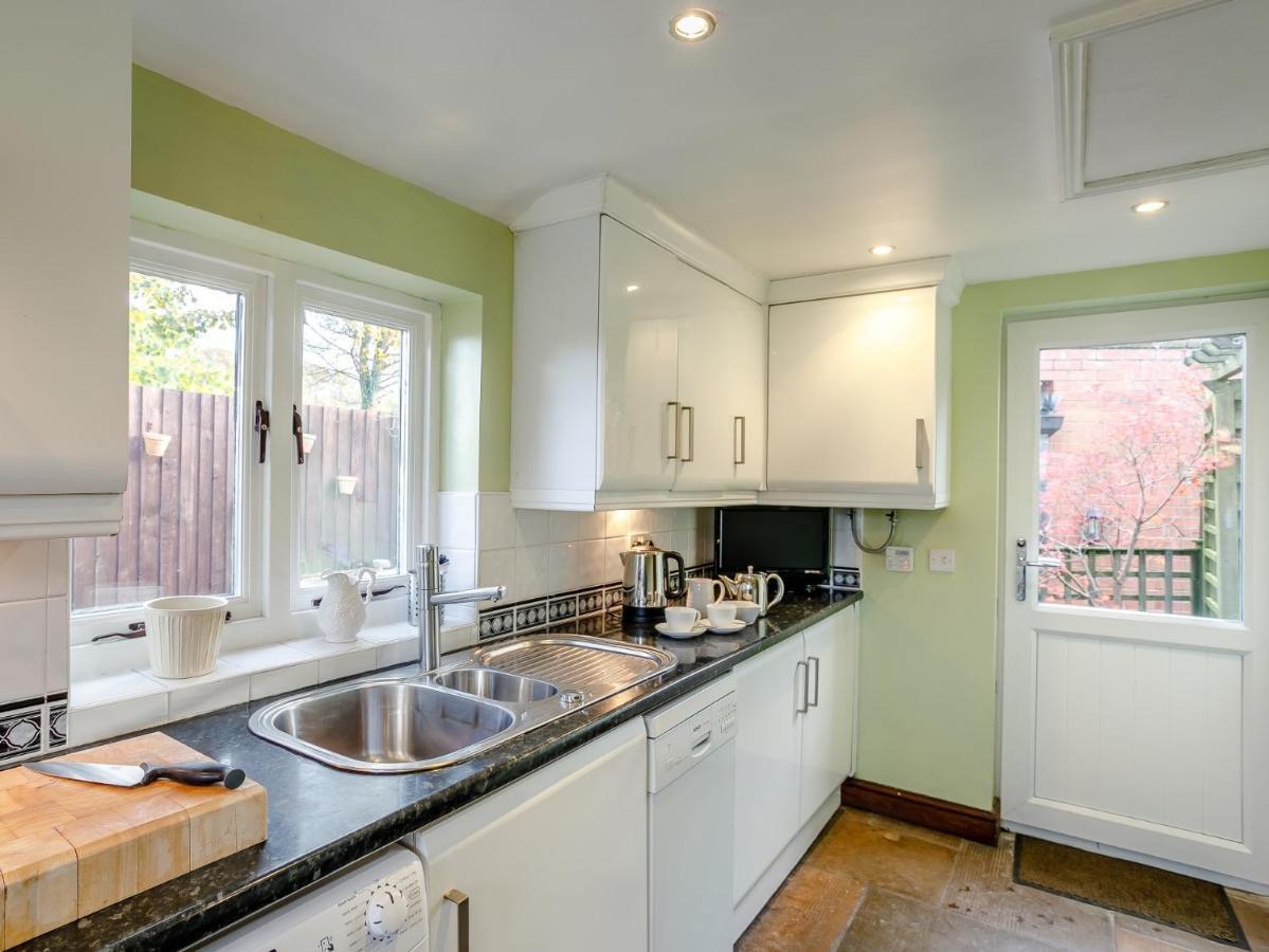 Villa 1 Bed In Fenny Bentley 80376 Exterior foto